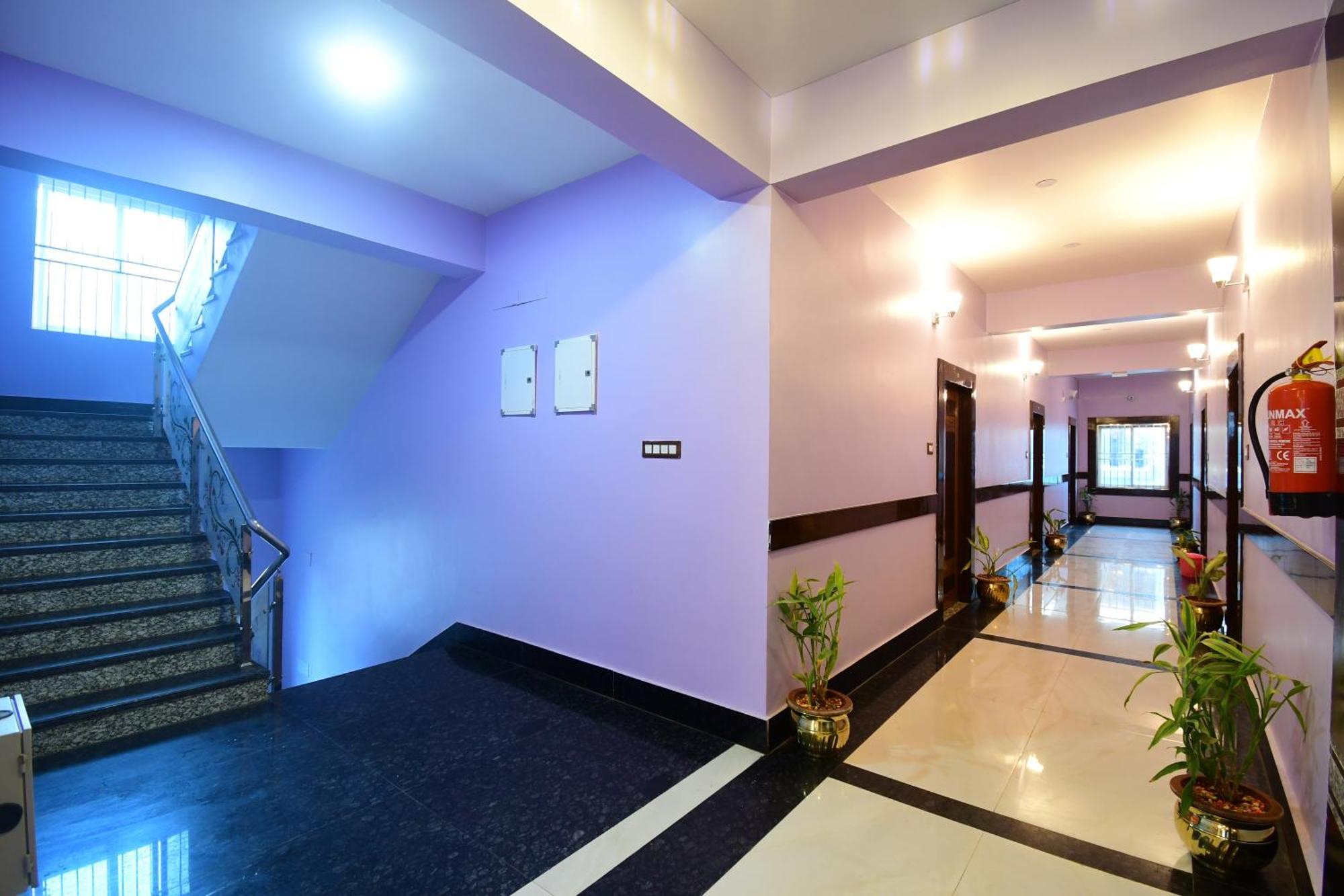 Hotel Sushree International Бхубанешвара Экстерьер фото